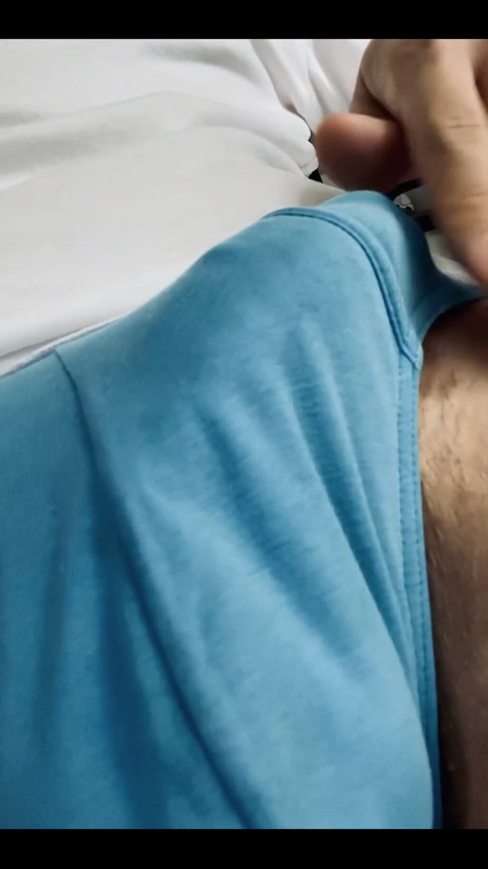 UnderXiaoQiang: 내가 싸게 해줘!!