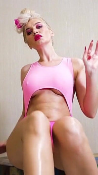 Barbie Lipstick Kisses