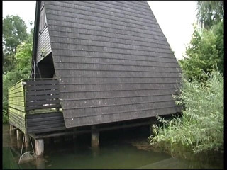 German Fuck Movie: Follada al aire libre junto al lago - 100% amateurs