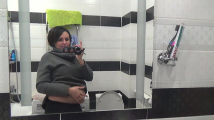 Sexy Milf: Kate много писает с волосатой киской после долгого отчаяния