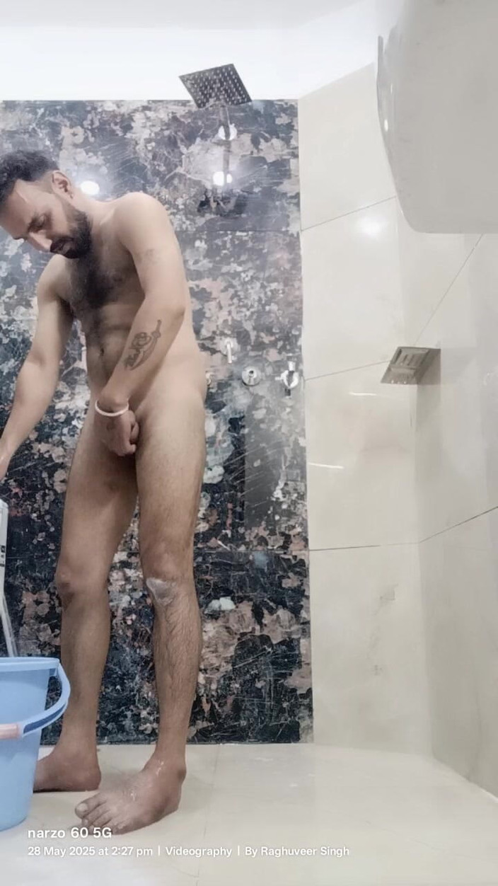 Rajasthani-old-lover: Indyjski tata masterbation w miejscu publicznym