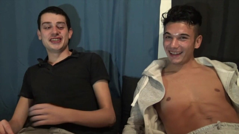 Hot guys from France: Baoise antara twinks berusia 20 tahun