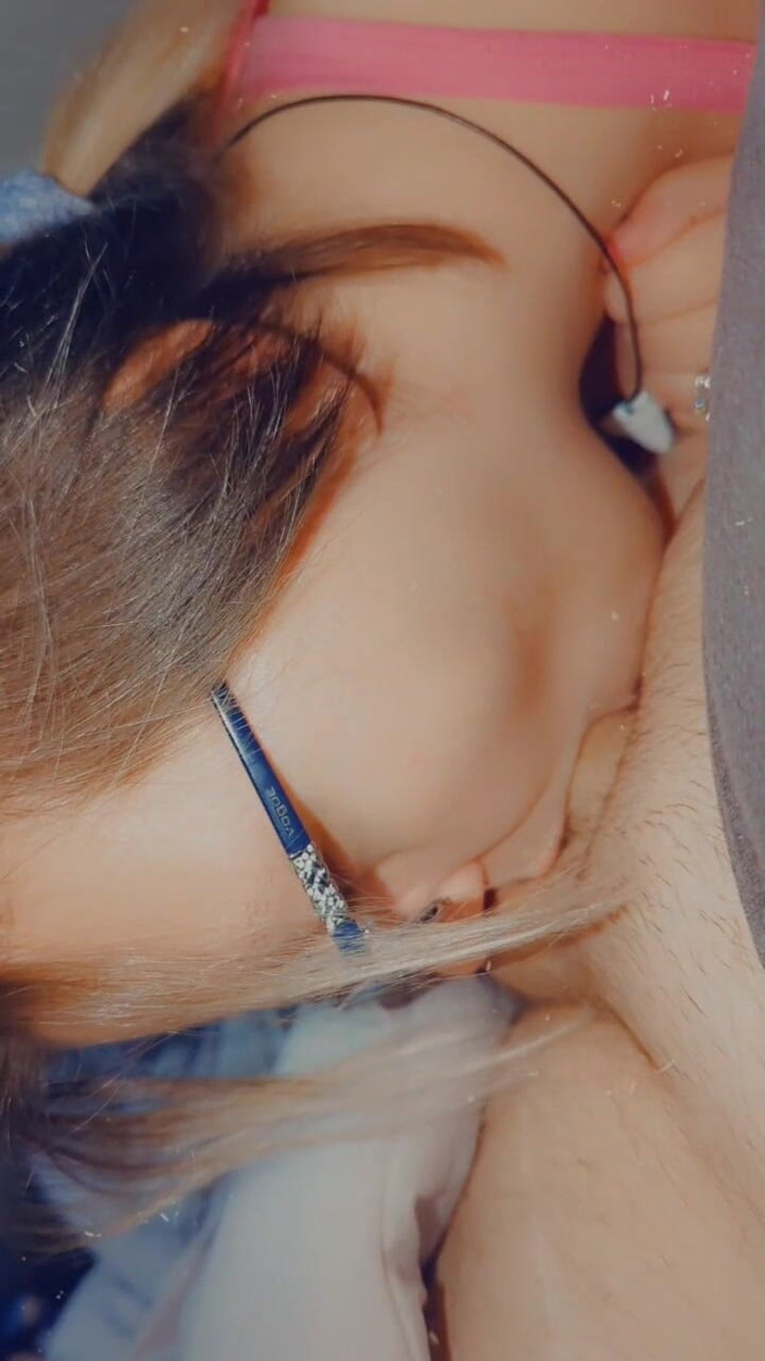 Funhousewife69: Bermula dengan Handjob, Kemudian Ke Blowjob, Kemudian Dia Meletup Dalam...