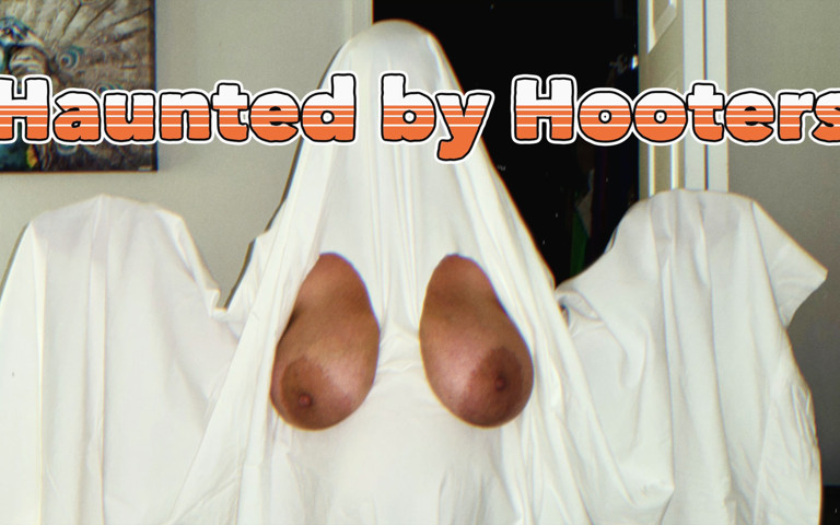 Haunted by Hooters (Peacock couple) Haunted by Hooters (Peacock couple)