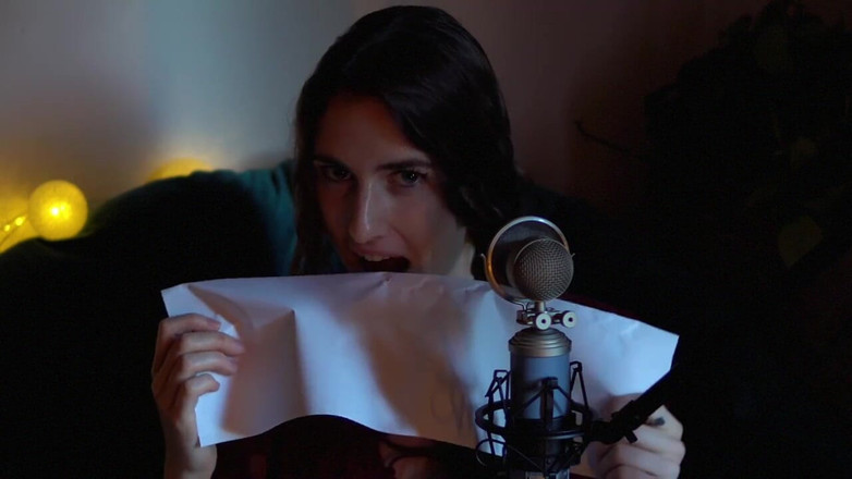 Piper Blush: Sonidos de papel asmr
