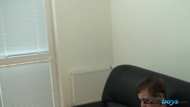 C2K Boys: Werner wichst das leben aus seinem großen schwanz und filmt...