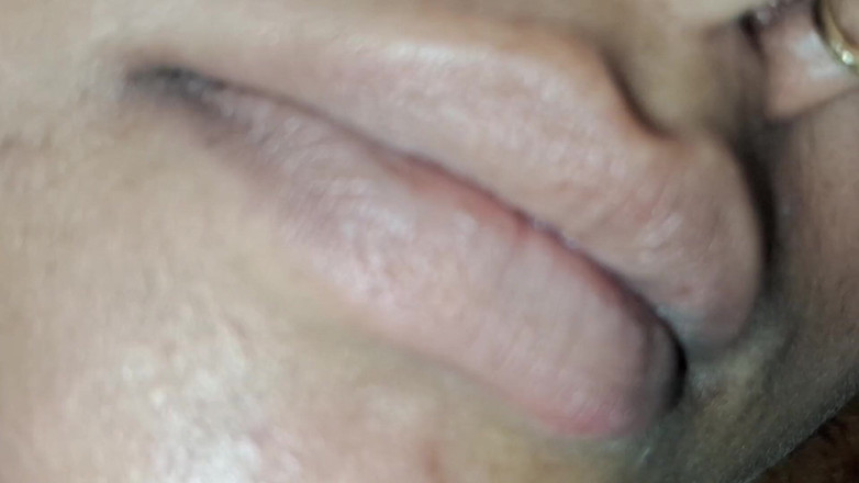 Catchybusty: Ncr Delhi'nin Chachi No.1'i özel bir şey istiyor