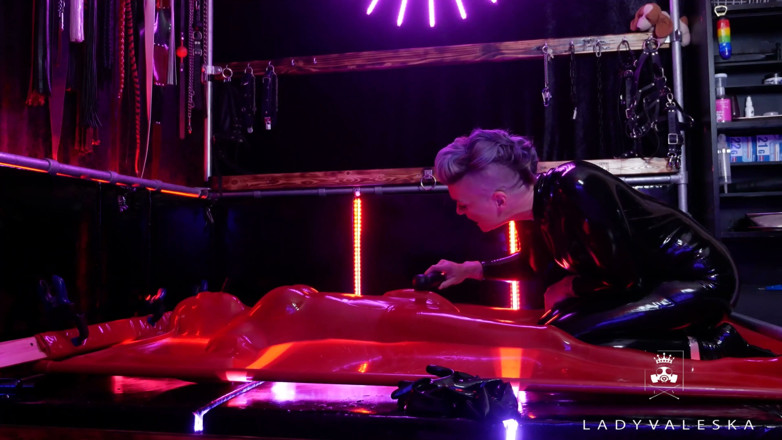 Lady Valeska: Teased in the Vac Bed by Latex Goddess