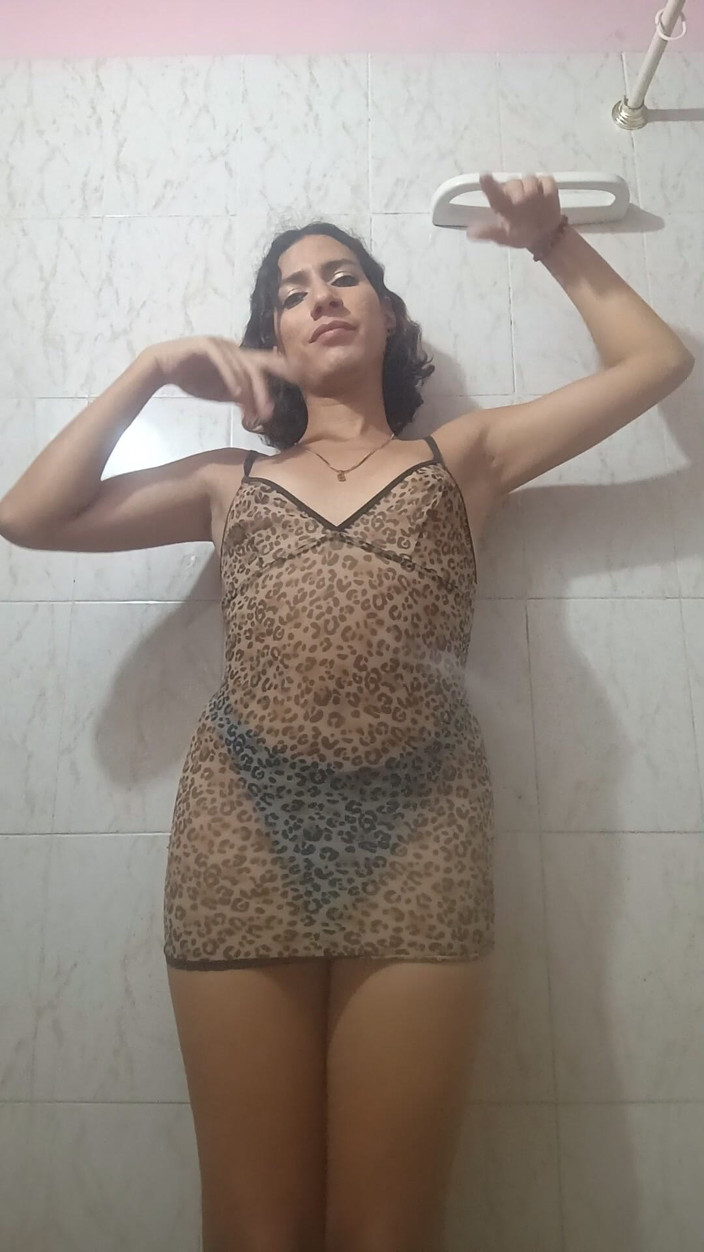 Femboy from Colombia: Tout peut arriver maintenant