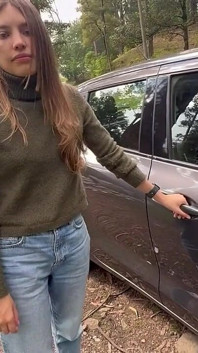 Lezbiyenler Dışarıda Eğleniyor