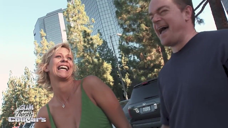Inn Of Sin: Phyllisha anne spreizt ihre MILF-fotze für schwanz