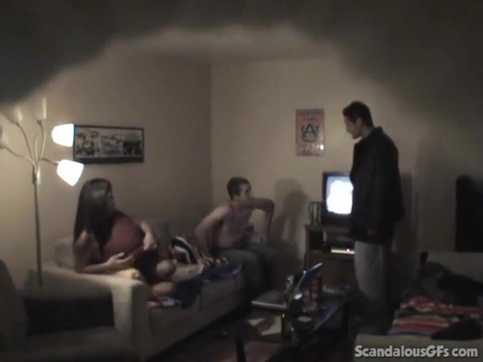 Scandalous GFs: Novia caliente y cachonda disfruta de una noche con un...
