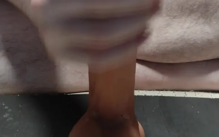 Au79: Sexy Man's Intimate Dido Stroking