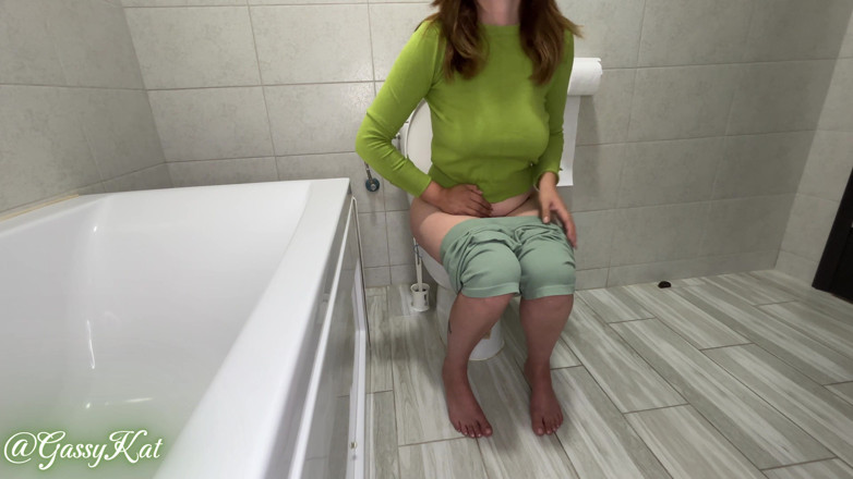 GassyKat: The Daily Toilet Episode 30