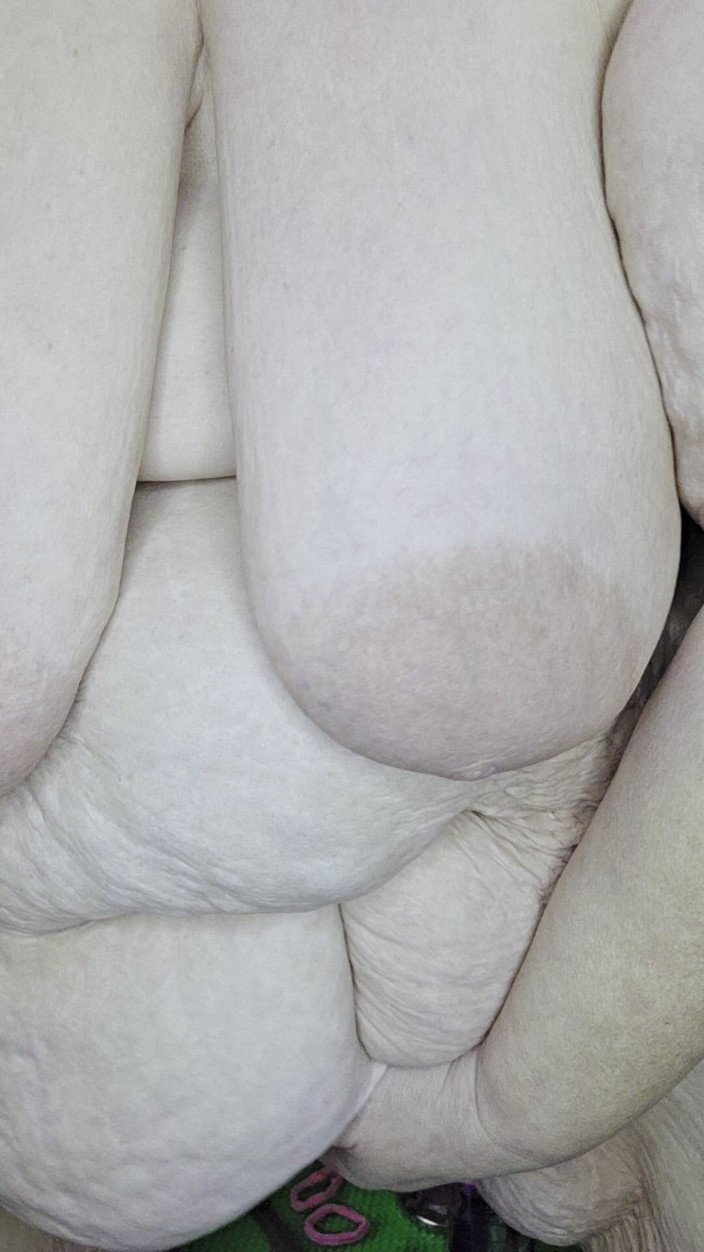 HerculesnVENUS: Poesje wrijven n klaarkomen