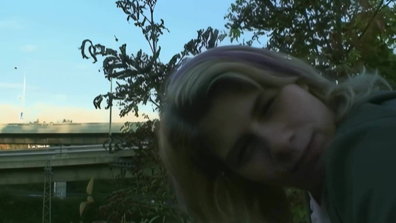 PURZEL HOT Clips: Seksowna nastolatka dostaje cipkę mokra i zerżnięta przez Ogromnego Kutasa...