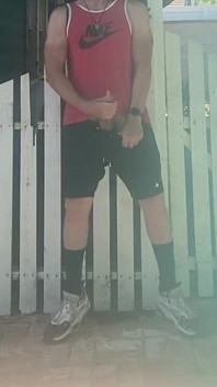 Schnelles abspritzen im freien von jockdad87