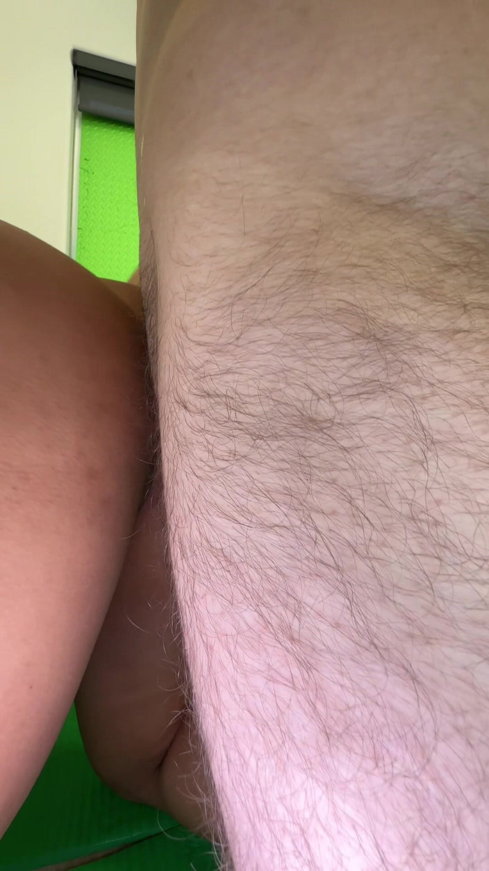 BrandySalazar: Flexible Big Booty Latina Gets Stretched Out &amp; Fucked for Facial