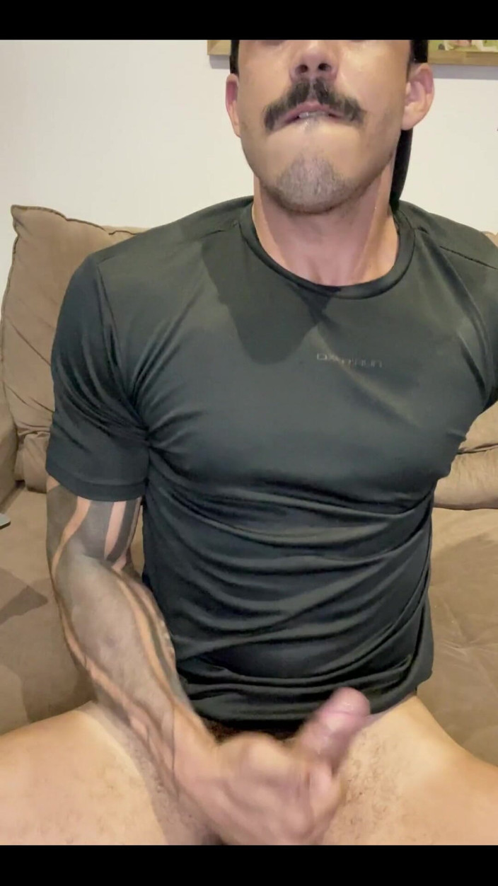 Pedro Surf: Sunday, Black T-shirt Covered of Cum!