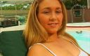 Dangerous Teens: Büyük memeli flört eden genç kız havuz kenarında sakso çektikten sonra...