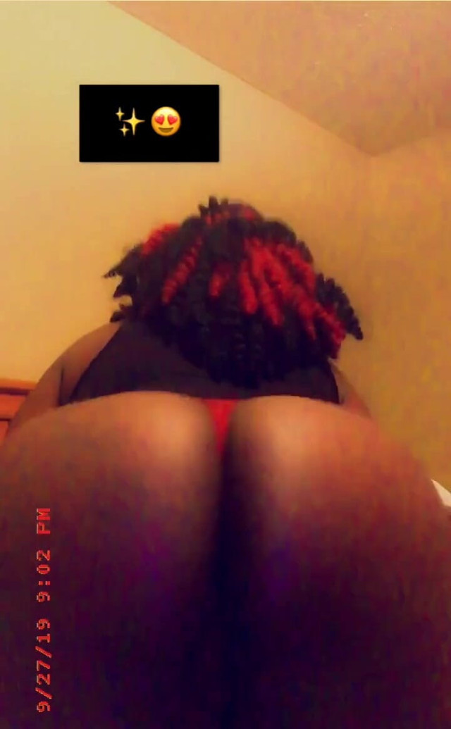 Ass Clapping on the Dick (Juicy the houdini)