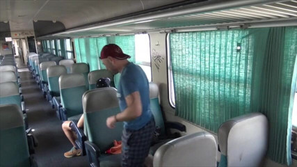 Gaybareback: Fodida em pêlo em trem por hetero árabe