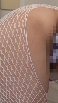 Kekasih Kazusa-san menelan dengan fetish pantat yang tertutup pantat