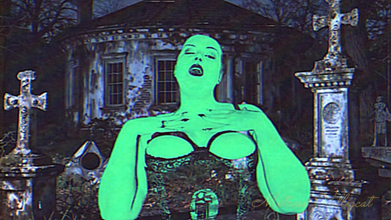 Mxtress Valleycat: Paranormal Day Special