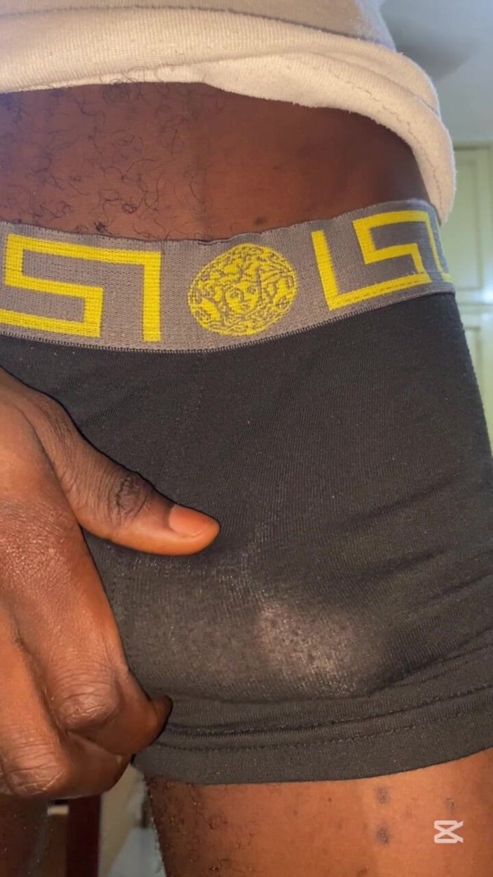 Slimniqqa: Geiles college-teen wichst bbc