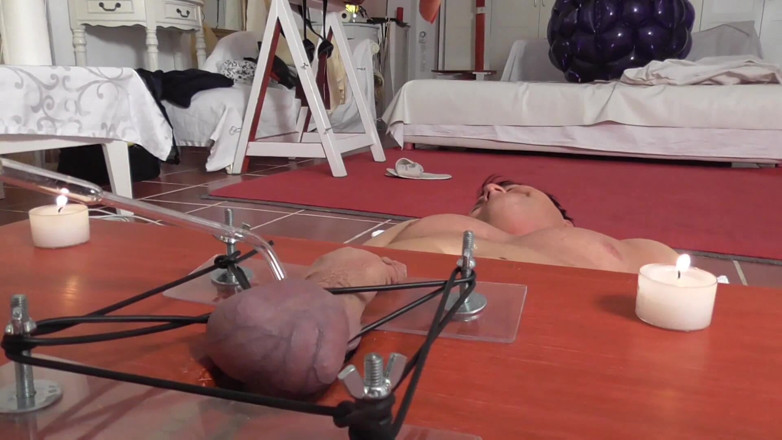 Femdom Austria: CBT Hamba elektro perempuan simpanan Amrita!