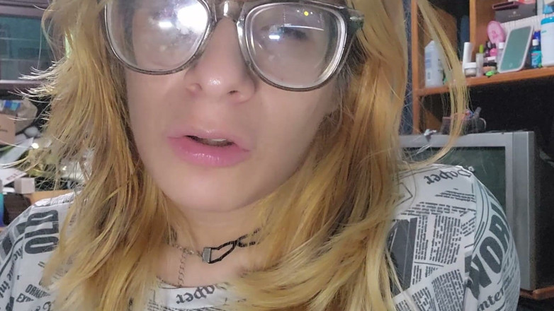 Crystal Phoenix: Trans Girlfriend Cuckold Asmr