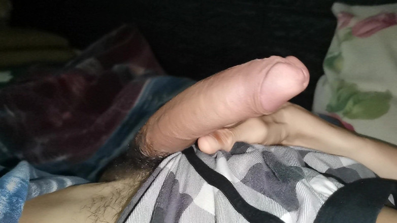 SEXY_GUYBEST: Opravdu teče vzrušením, jemně to olízni!