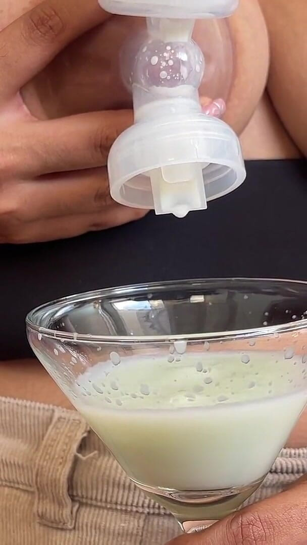 princess_andrea_: Fast Flow Extraction: Heavy Hand Milking Session