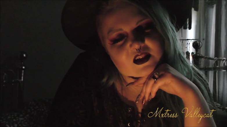Mxtress Valleycat: Ostra - cum eating instructions