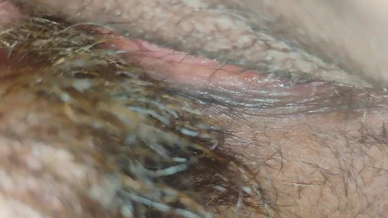 Taleny: Làm sạch từ creampie bbc trước đó của cô ấy