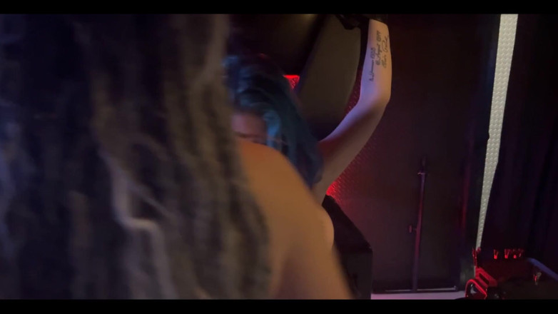 EdgesOfReality: Sledujte, jak poprvé zkouším elektřinu