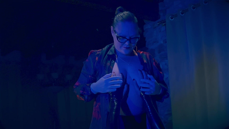 Twisted Nymphs: Pokroucené nymfy April Dolly část 5