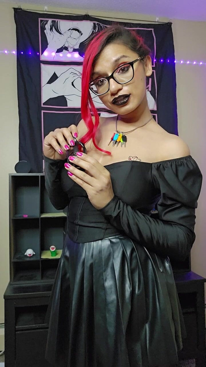 Goddess Rarity: 빨고 있는 동안 무엇을 해야 할지 알려주는 여신 Rarity