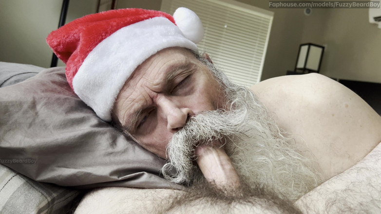 FuzzyBeardBoy: Le Père Noël Vient Tôt Au Travail Mon Pôle Nord -...