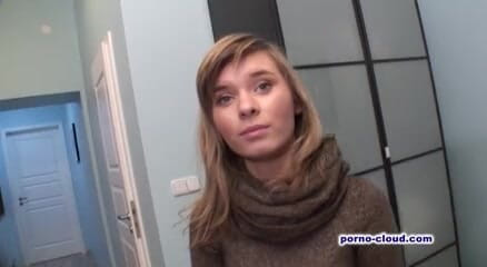 Porno Cloud: Tajné šukání teenagerky se starším mužem