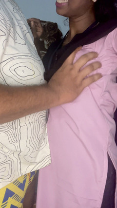 Desi girl riya: První anál indické panenské školačky