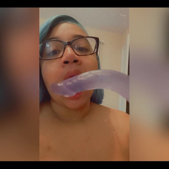 Biggdebbie solo: I’m still horny 