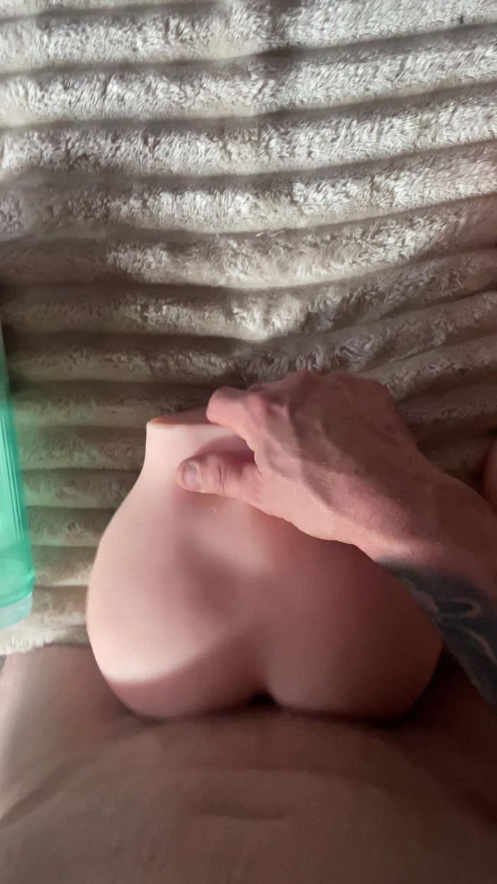 Lenox Long: Jävla flera sexdockor och automatiska slag och kommer på hennes...