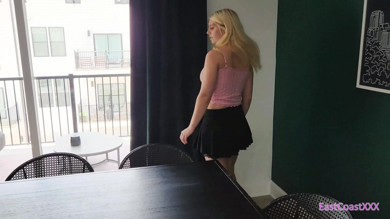 East Coast XXX: Memel Wilde - Slutty Real Estate Agent
