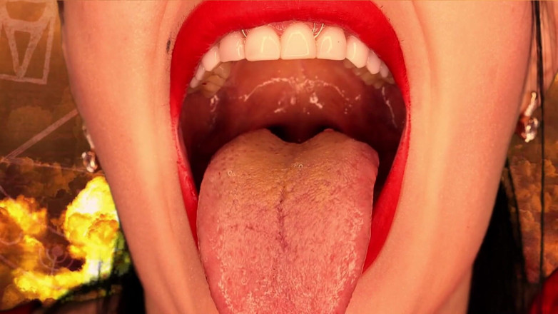 Goddess Misha Goldy: Inside of a Devil! Devour Fetish!