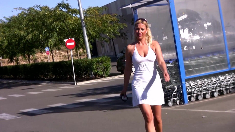 King Of Amateur: Madrastras, pollas duras y mucho semen