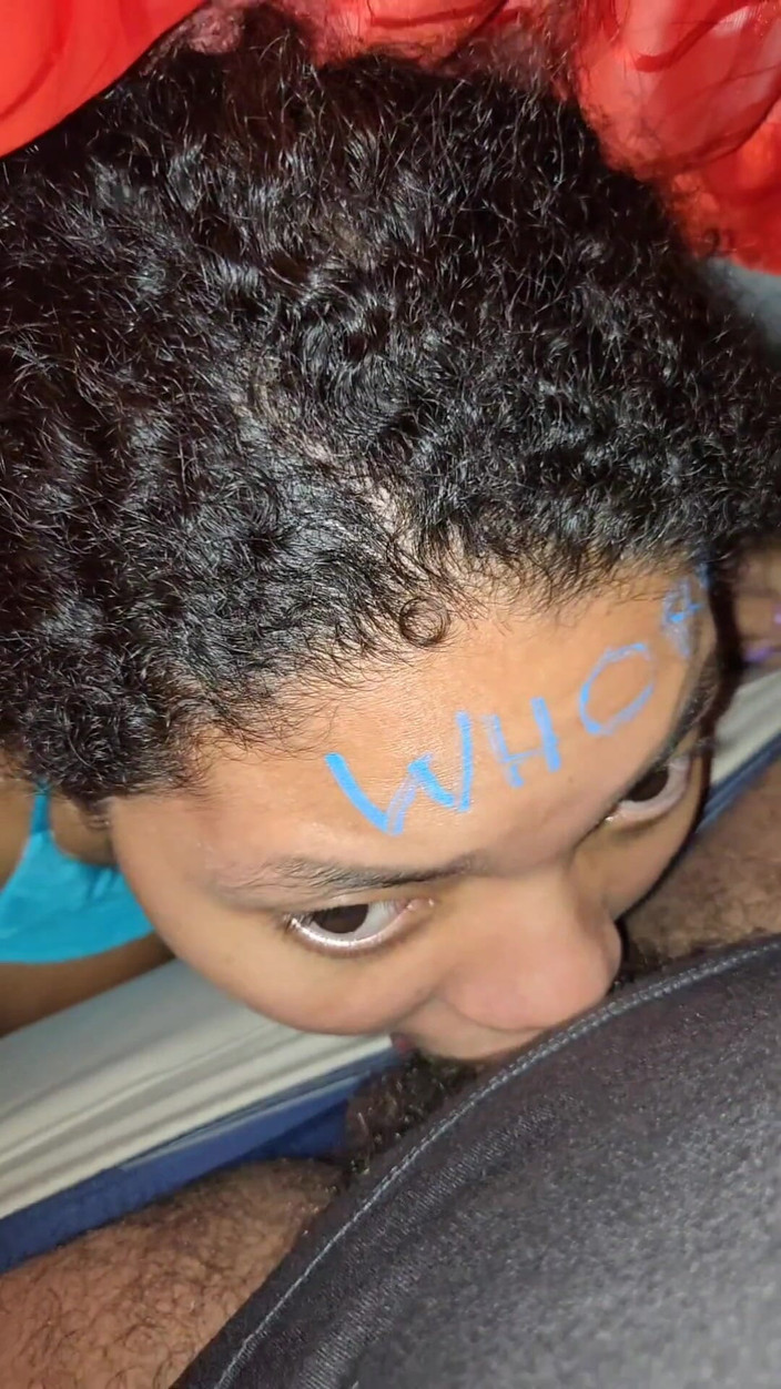 Pietro Montoya: Použití jako lidský pisoár celý den v lednu 2026 část 3 /6