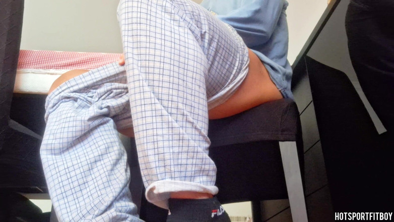 Hotsportfitboy: Hotsportfitboy Jerks Massive Cock on Chair and Moans Till Cum