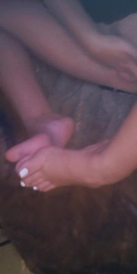 Cum on My Feet Stepdaddy
