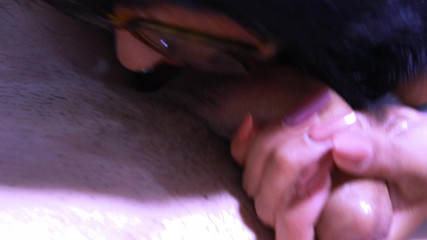 Ellie pink: Whe मुझसे लंड चुसाई के लिए कहो और मेरा लंड तब तक चूसना शुरू करो जब तक कि वह सख्त नहीं हो जाता